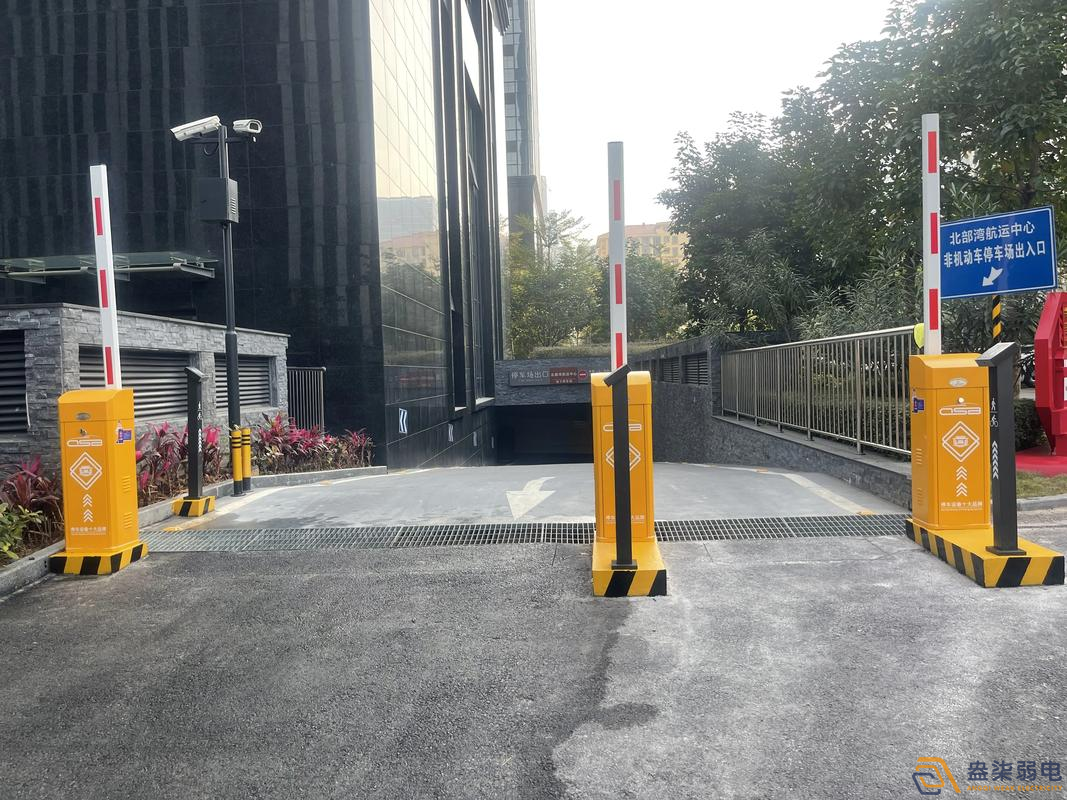 車牌識別安防系統基礎采購設備？