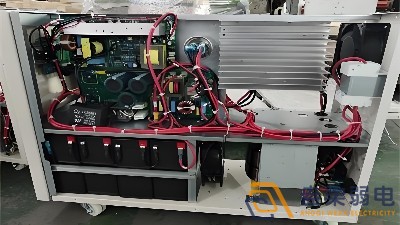 傳統UPS供電方式適合用在哪些使用場景？