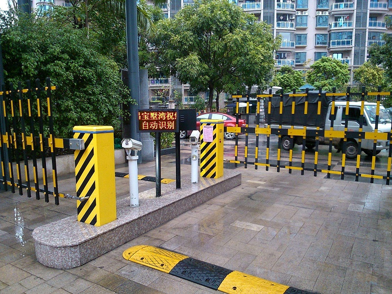 什么是智慧小區(qū)月卡型停車管理系統(tǒng)？