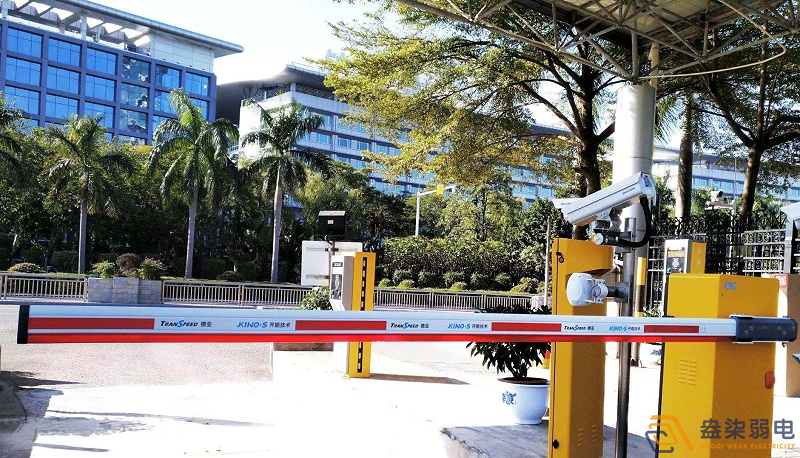 智能道閘系統升級改造工程，為小區筑牢安全屏障